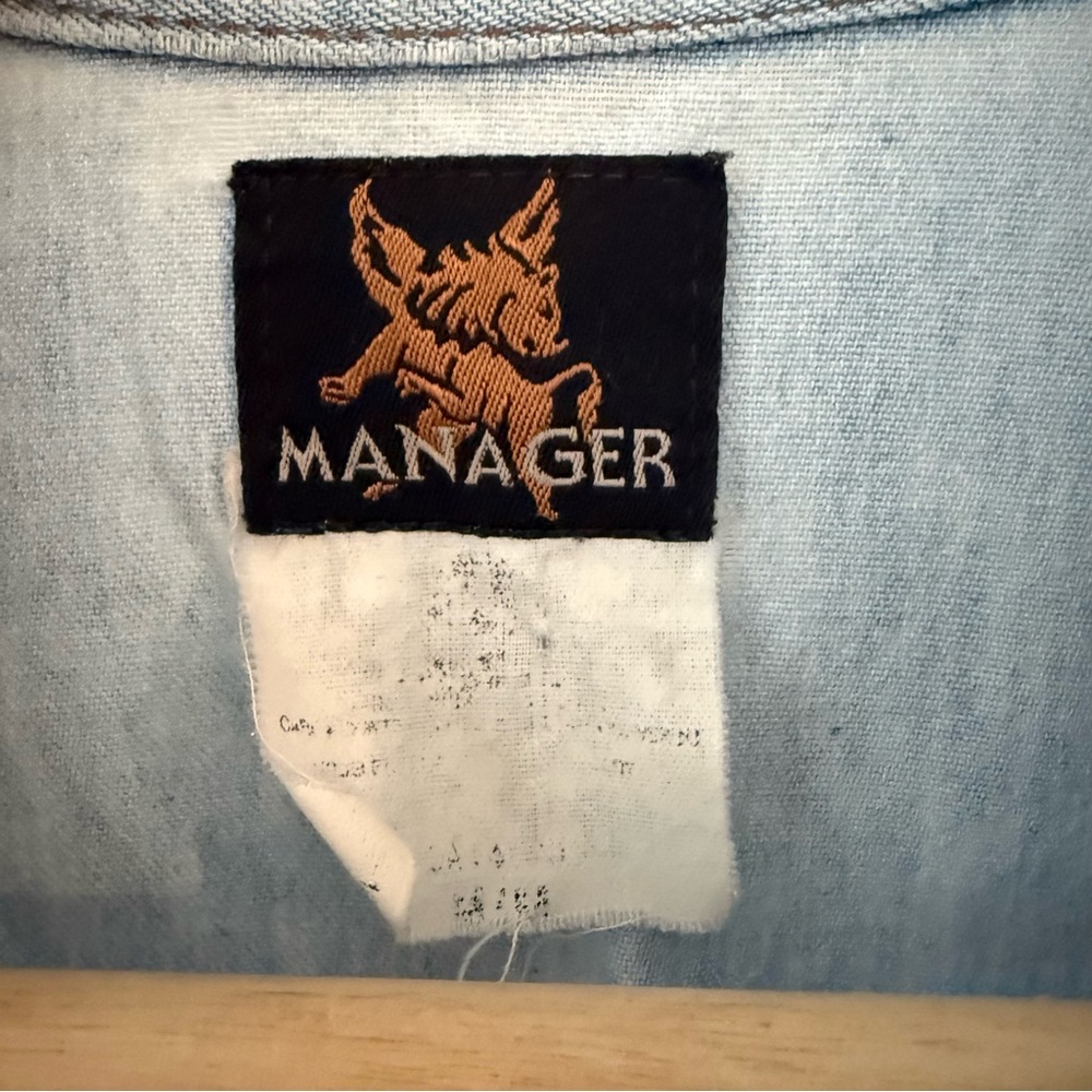 Vintage Manager denim shirt w/Embroidery - Picture 7 of 10